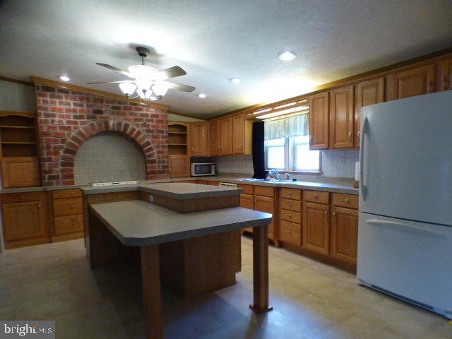 66 Sherry Drive Lititz, PA 17543 - Photo 6 of 24 V2
