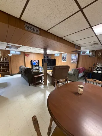 $279,000 | 1014 North Vine Street, Boonville, IN 47601