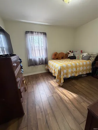 $279,000 | 1014 North Vine Street, Boonville, IN 47601