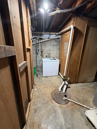$279,000 | 1014 North Vine Street, Boonville, IN 47601