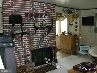 9328 Andover Road Philadelphia, PA 19114 - Photo 3 of 5 Gallery Image 3