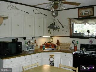 9328 Andover Road Philadelphia, PA 19114 - Photo 5 of 5 Gallery Image 5