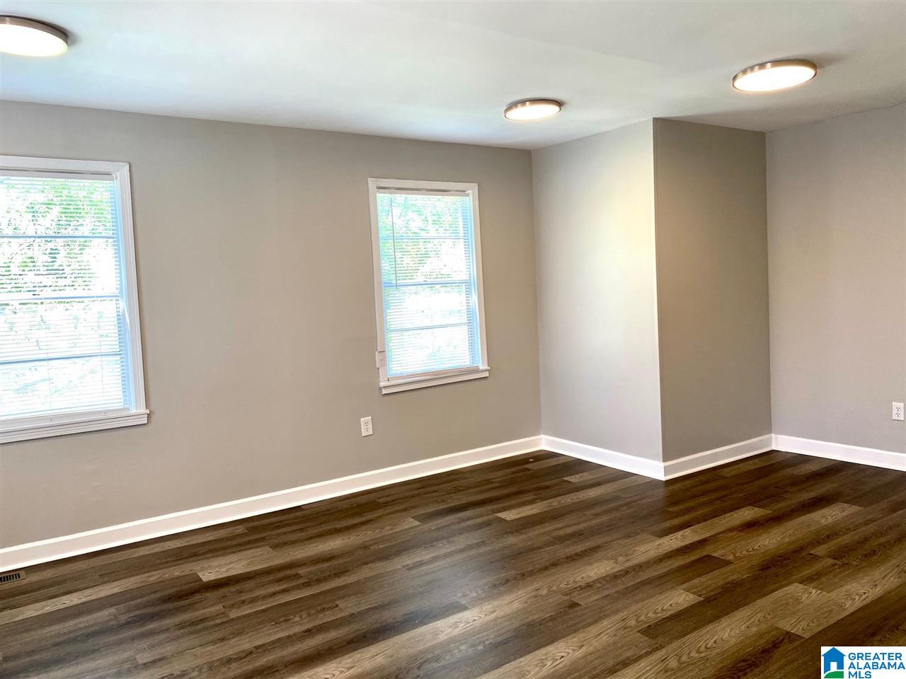 528 Lovett Street Midfield, AL 35228 - Photo 25 of 33