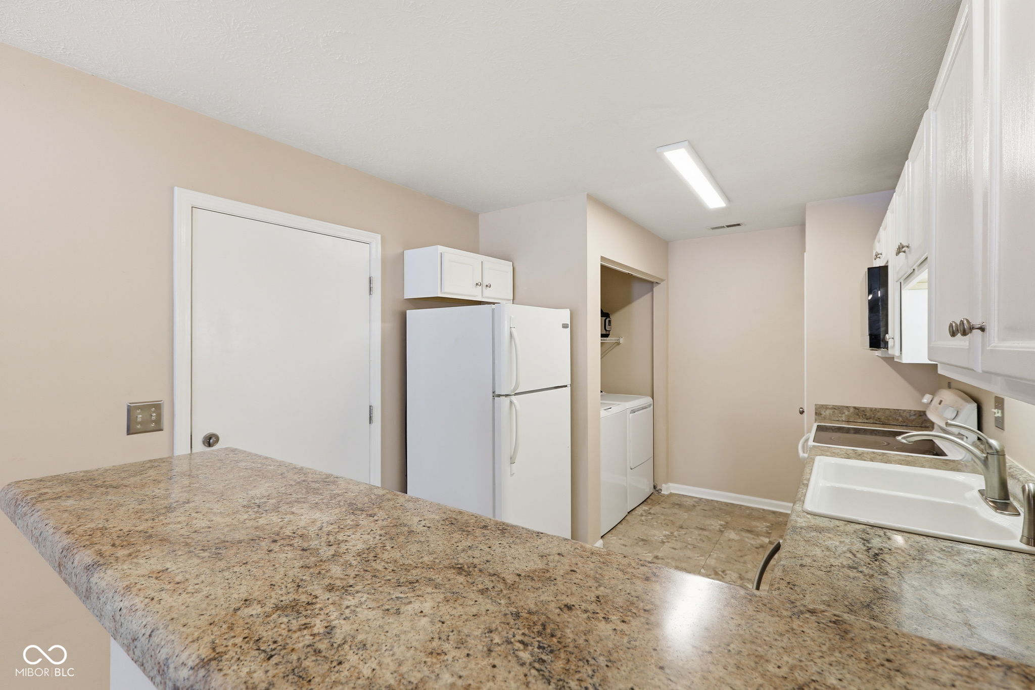 6703 West Bridgefield Way Indianapolis, IN 46254 - Photo 16 of 28