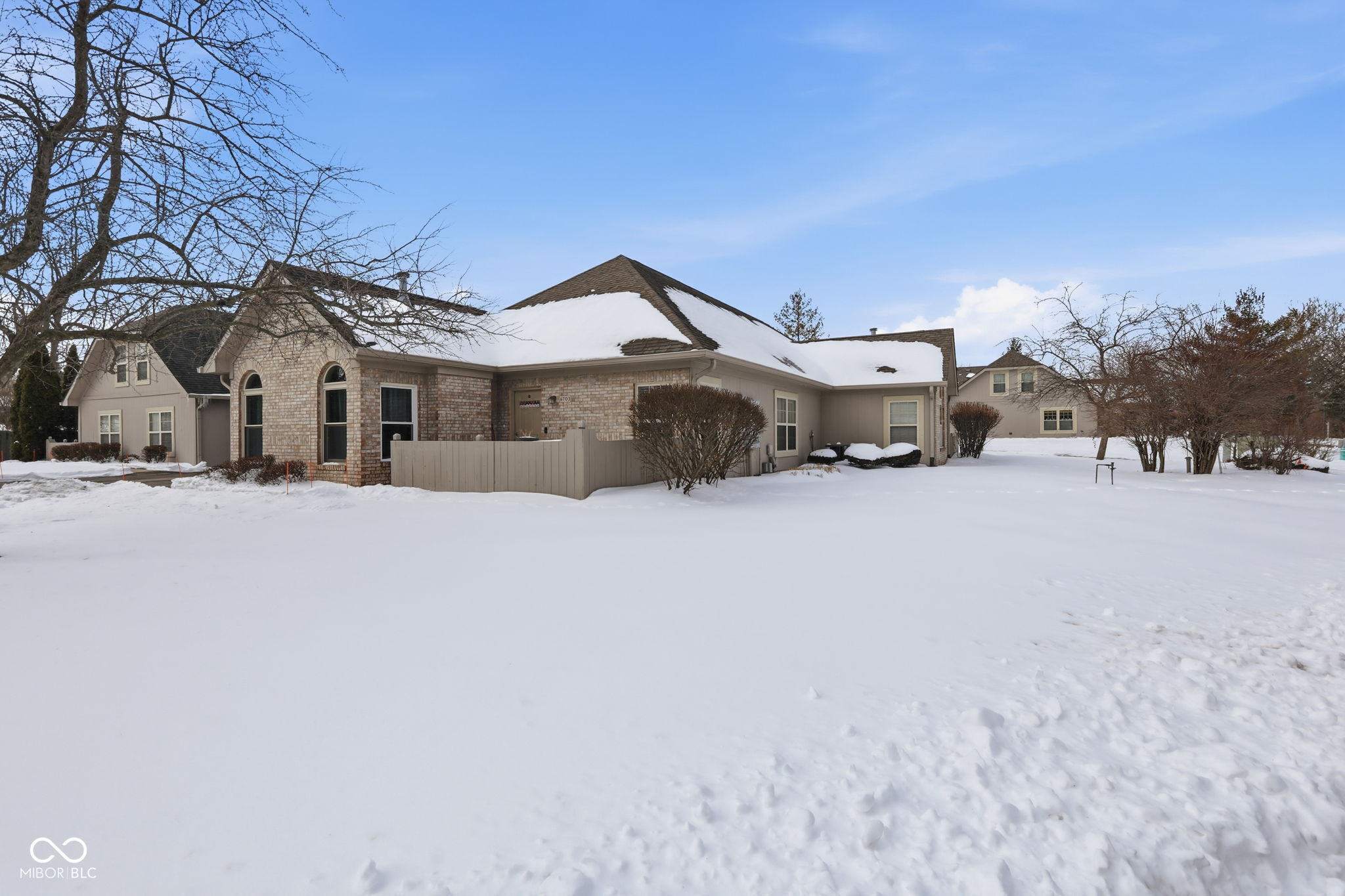 6703 West Bridgefield Way Indianapolis, IN 46254 - Photo 3 of 28