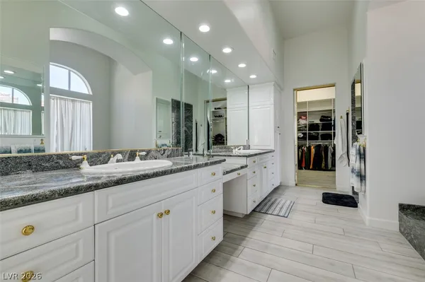 $6,000 | 8033 Secret Harbor Court, Las Vegas, NV 89128