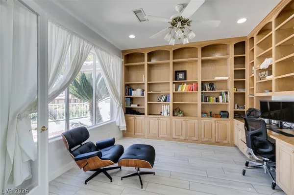 $6,000 | 8033 Secret Harbor Court, Las Vegas, NV 89128