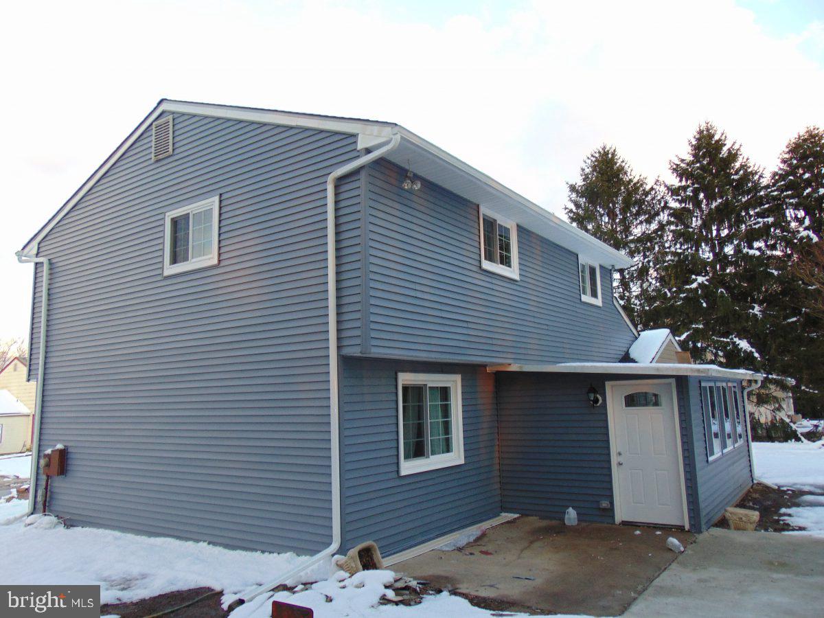 10 Loretta Boulevard Sicklerville, NJ 08081 - Photo 3 of 23