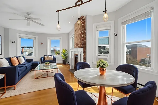 $749,000 | 583 Massachusetts Avenue, Unit 5, Boston, MA 02118