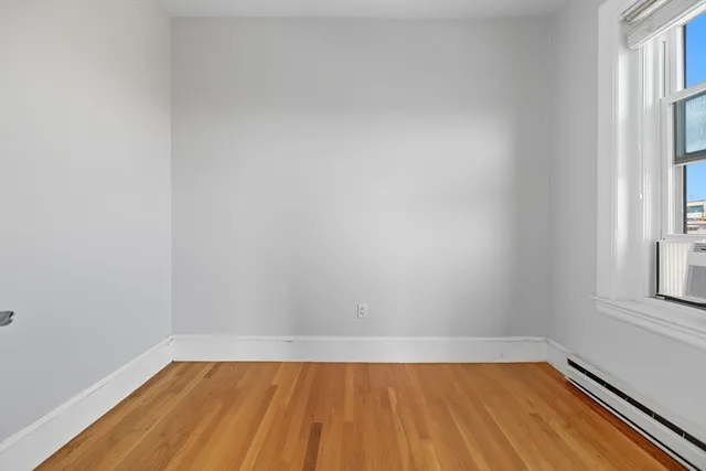 $749,000 | 583 Massachusetts Avenue, Unit 5, Boston, MA 02118