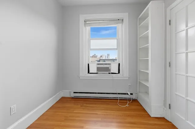 $749,000 | 583 Massachusetts Avenue, Unit 5, Boston, MA 02118