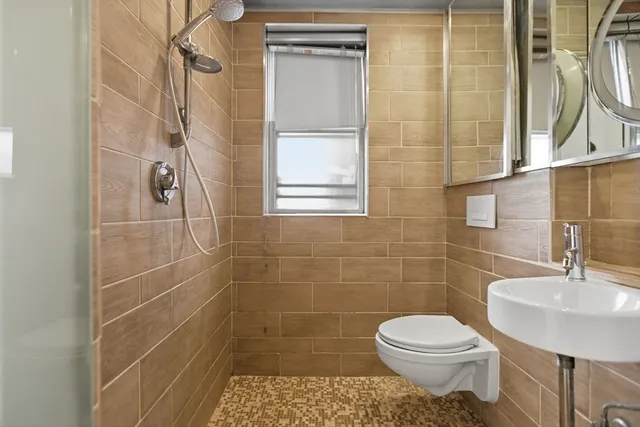 $749,000 | 583 Massachusetts Avenue, Unit 5, Boston, MA 02118