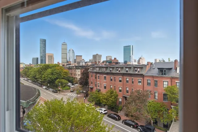 $749,000 | 583 Massachusetts Avenue, Unit 5, Boston, MA 02118