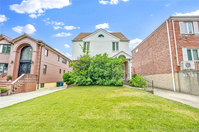 $1,288,000 | 183-11 64th Avenue | Fresh Meadows