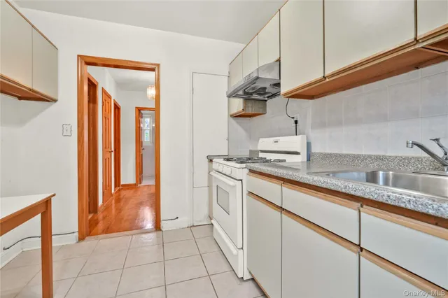 $1,288,000 | 183-11 64th Avenue | Fresh Meadows