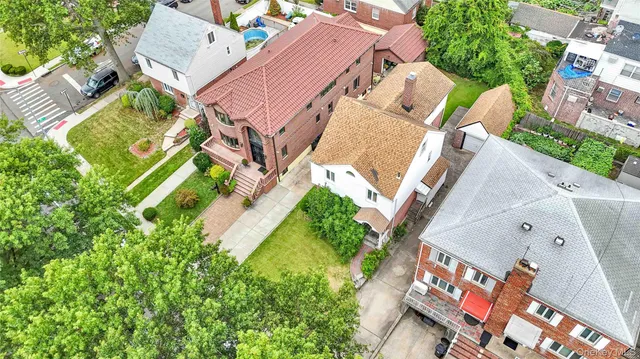 $1,288,000 | 183-11 64th Avenue | Fresh Meadows