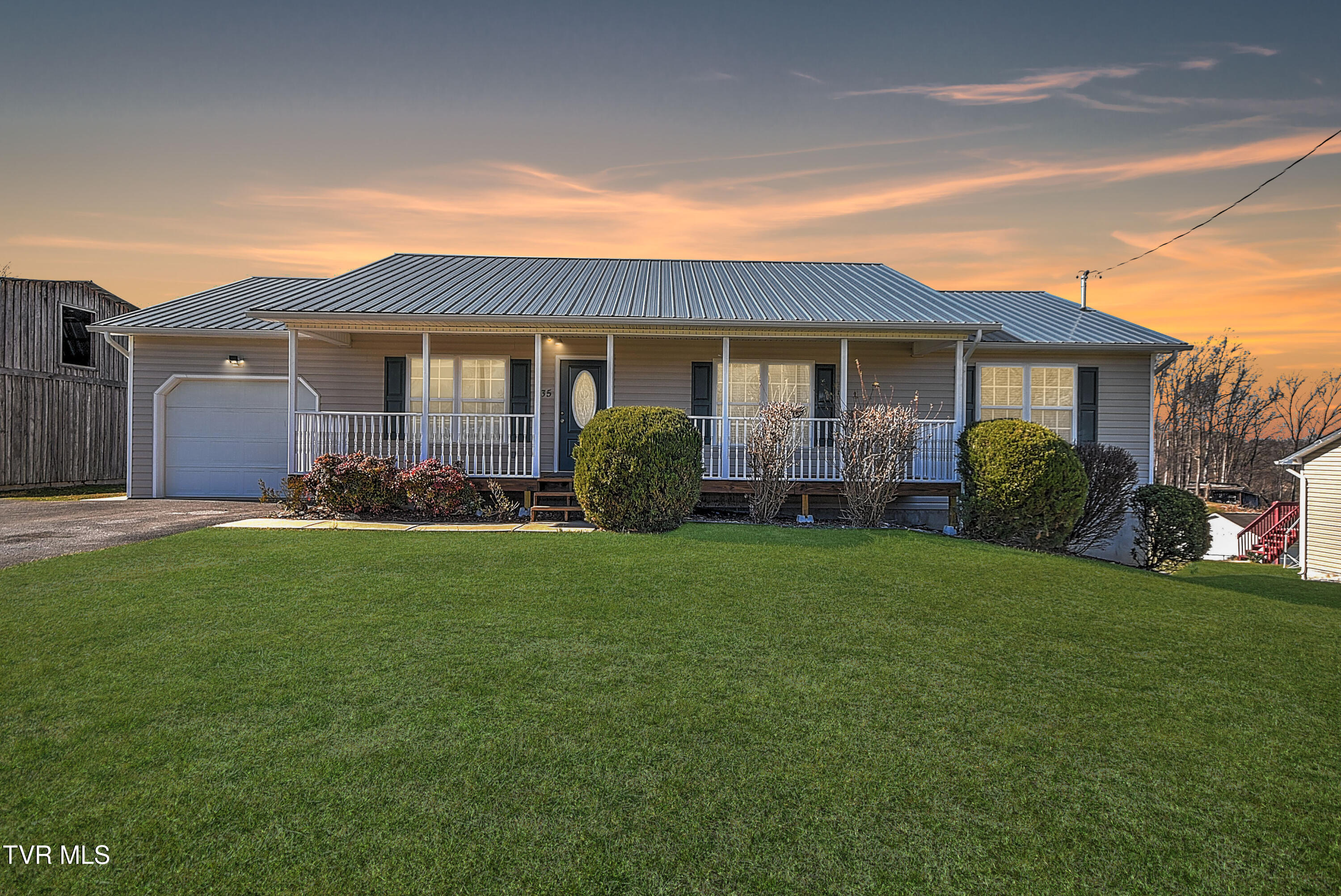 235 Fairridge Road Johnson City, TN 37604 - Photo 1 of 48 DSC_0852_3_4_5_6_7_8