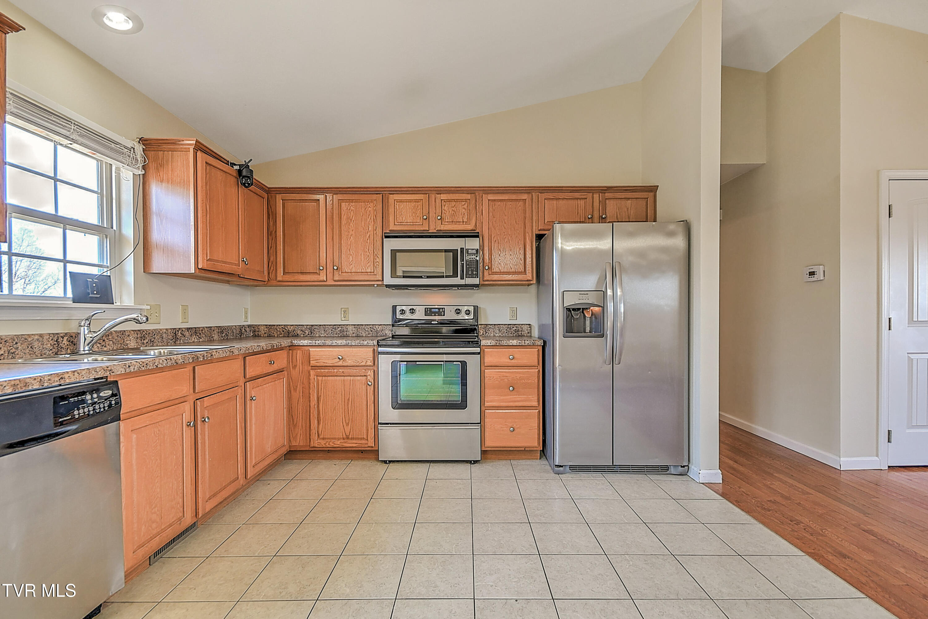 235 Fairridge Road Johnson City, TN 37604 - Photo 18 of 48 235 Fairridge CP-16