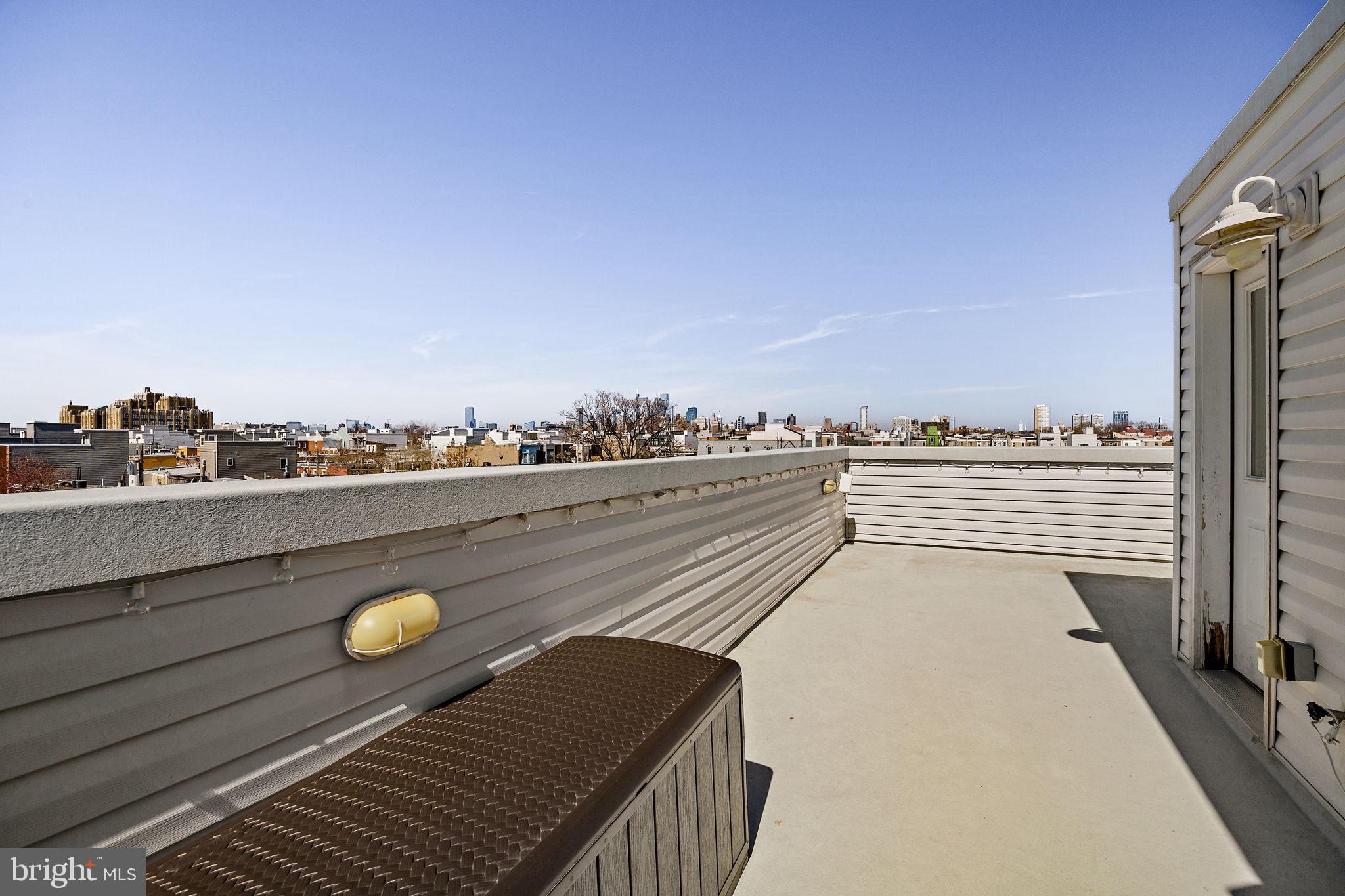 432 Mercy Street Philadelphia, PA 19148 - Photo 28 of 36 a view of a terrace