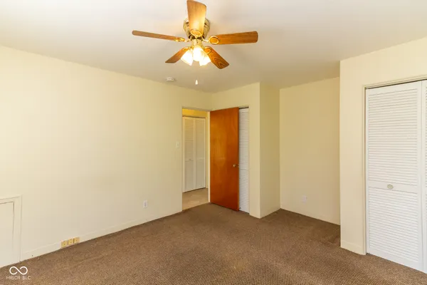 $900 | 701 Brewer Place, Greenwood, IN 46142
