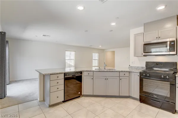 $2,450 | 3014 Taranto Heights Avenue, Henderson, NV 89044