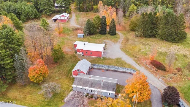 $800,000 | 474 Groveside Road, Pittstown, NY 12090