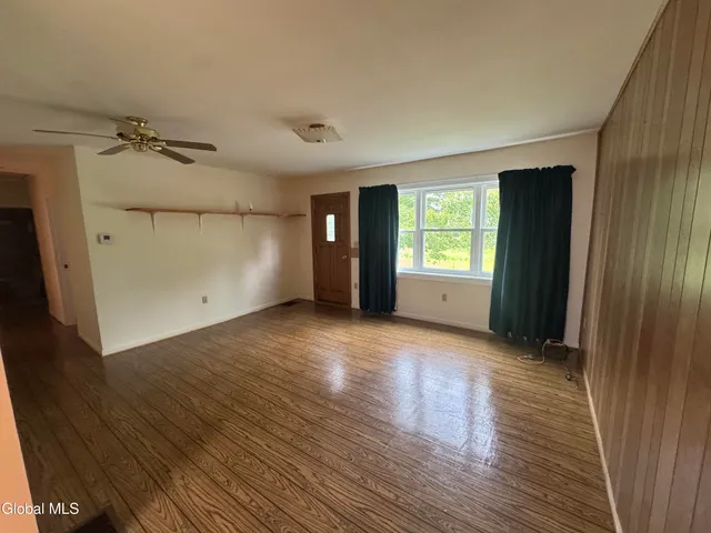 $800,000 | 474 Groveside Road, Pittstown, NY 12090