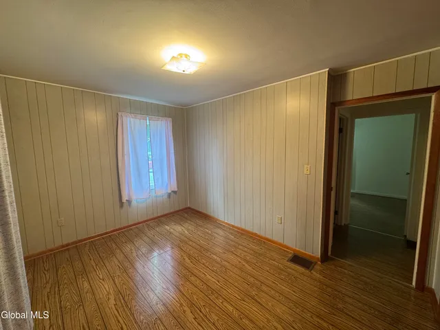 $800,000 | 474 Groveside Road, Pittstown, NY 12090