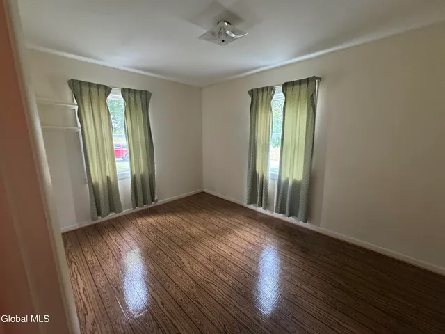 $800,000 | 474 Groveside Road, Pittstown, NY 12090