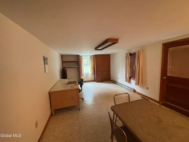 $800,000 | 474 Groveside Road, Pittstown, NY 12090