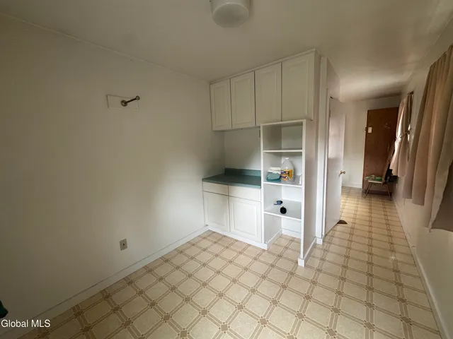 $800,000 | 474 Groveside Road, Pittstown, NY 12090