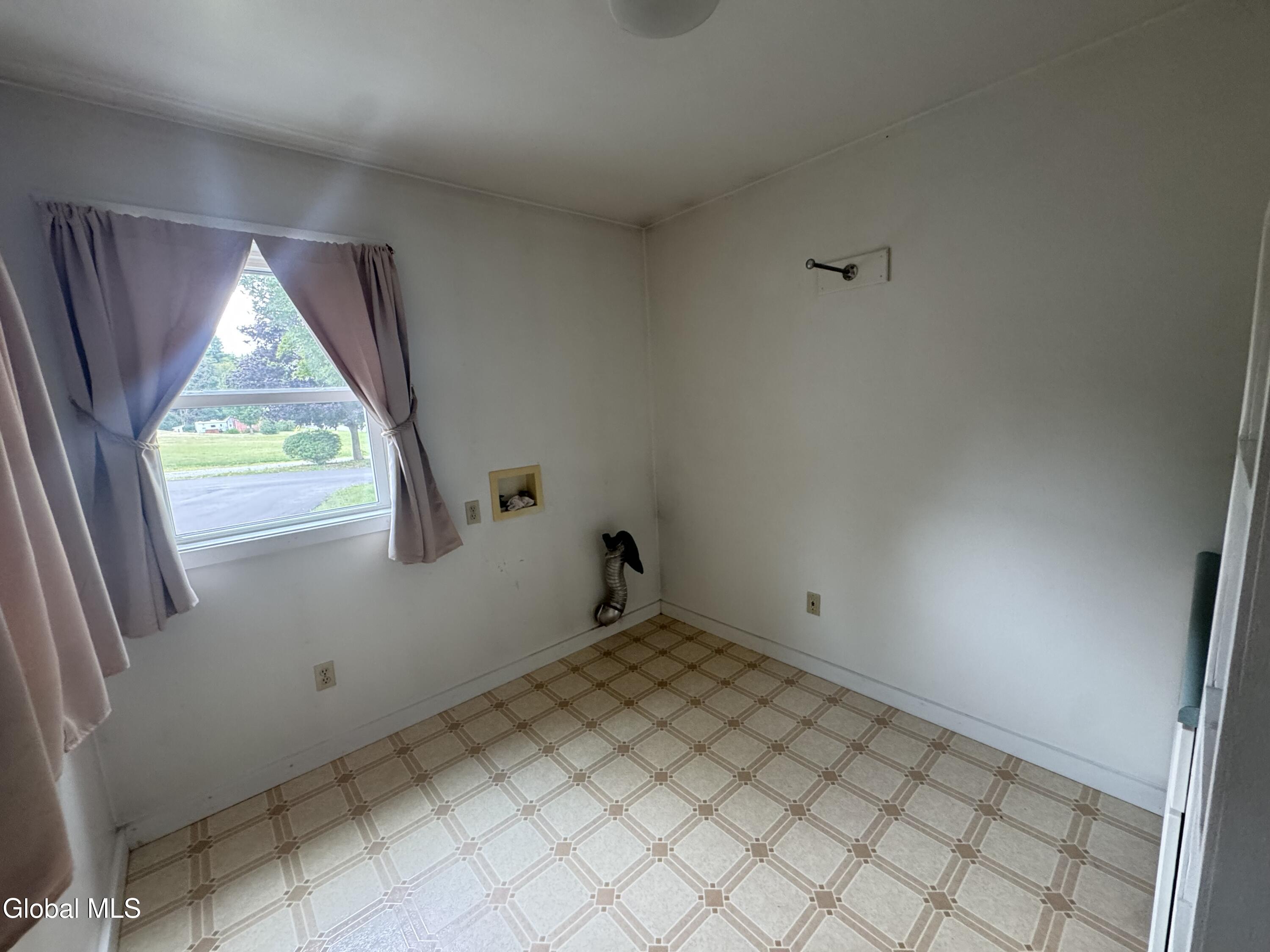 474 Groveside Road Pittstown, NY 12090 - Photo 29 of 121 IMG_3846