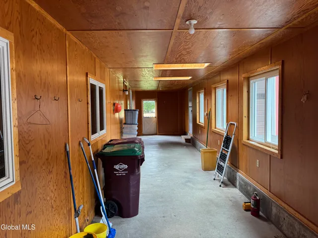 $800,000 | 474 Groveside Road, Pittstown, NY 12090