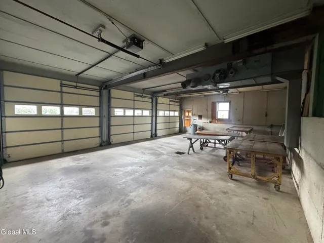 $800,000 | 474 Groveside Road, Pittstown, NY 12090