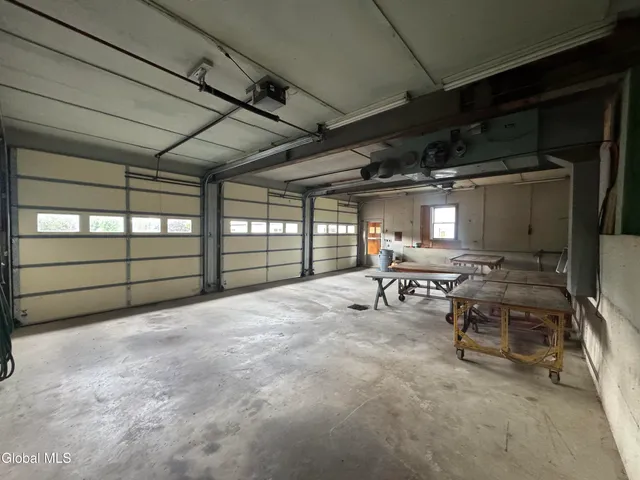 $800,000 | 474 Groveside Road, Pittstown, NY 12090