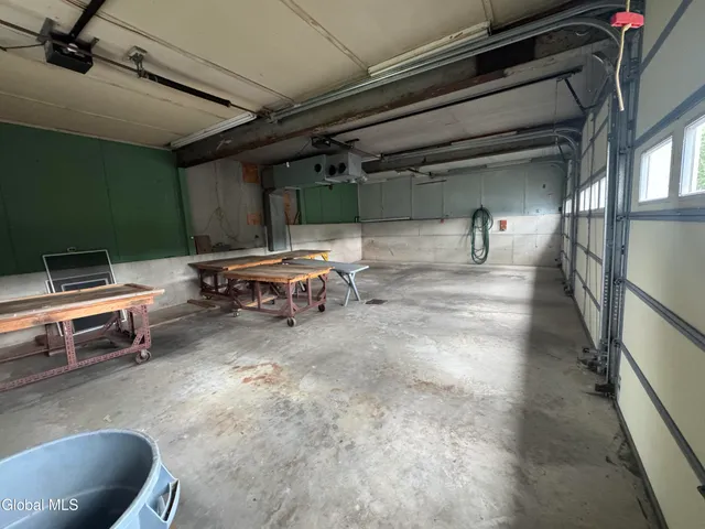 $800,000 | 474 Groveside Road, Pittstown, NY 12090