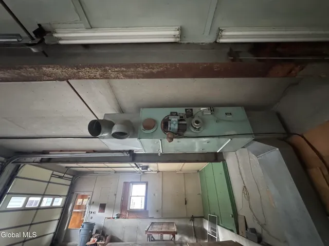 $800,000 | 474 Groveside Road, Pittstown, NY 12090