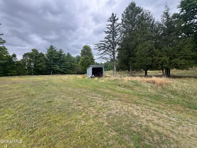 $800,000 | 474 Groveside Road, Pittstown, NY 12090