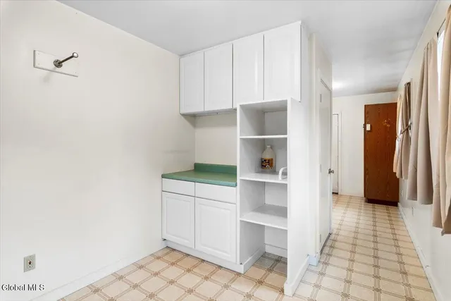 $800,000 | 474 Groveside Road, Pittstown, NY 12090