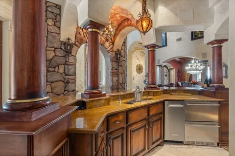 $2,999,999 | 437 Admiral Court, Destin, FL 32541