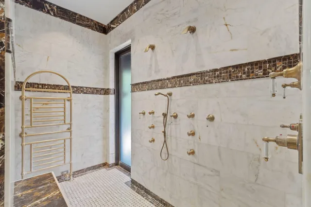 $2,999,999 | 437 Admiral Court, Destin, FL 32541