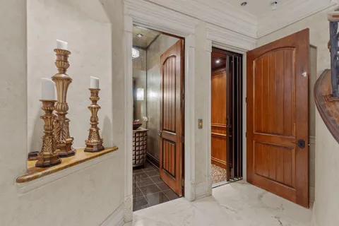 $2,999,999 | 437 Admiral Court, Destin, FL 32541