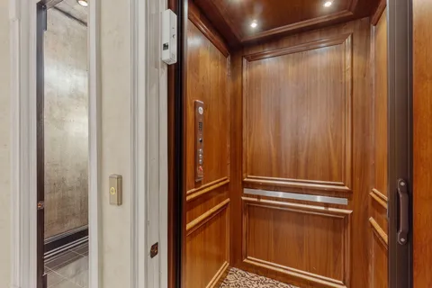 $2,999,999 | 437 Admiral Court, Destin, FL 32541