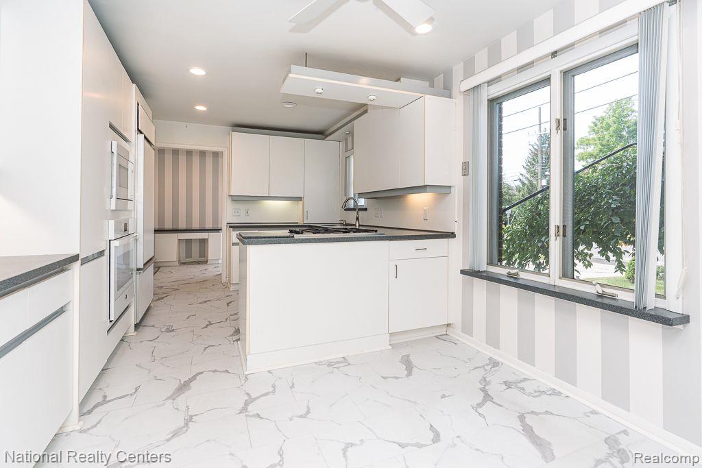 Plenty of space for a kitchen table.