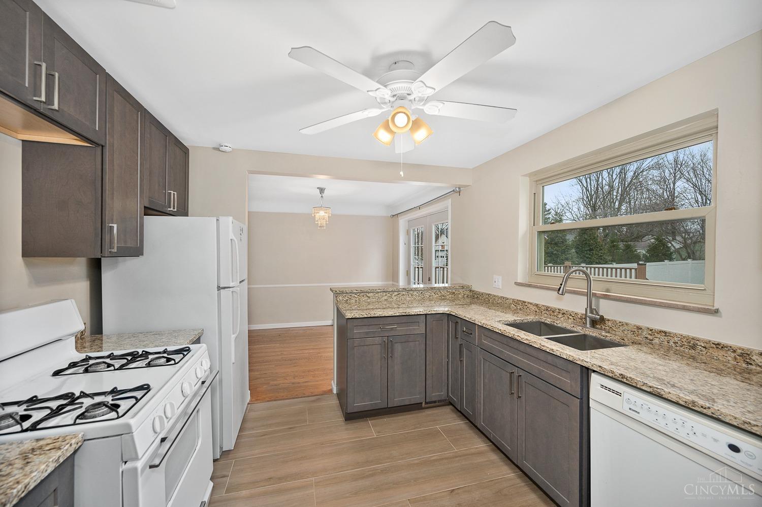 4572 Hunt Road Blue Ash, OH 45242 - Photo 14 of 35