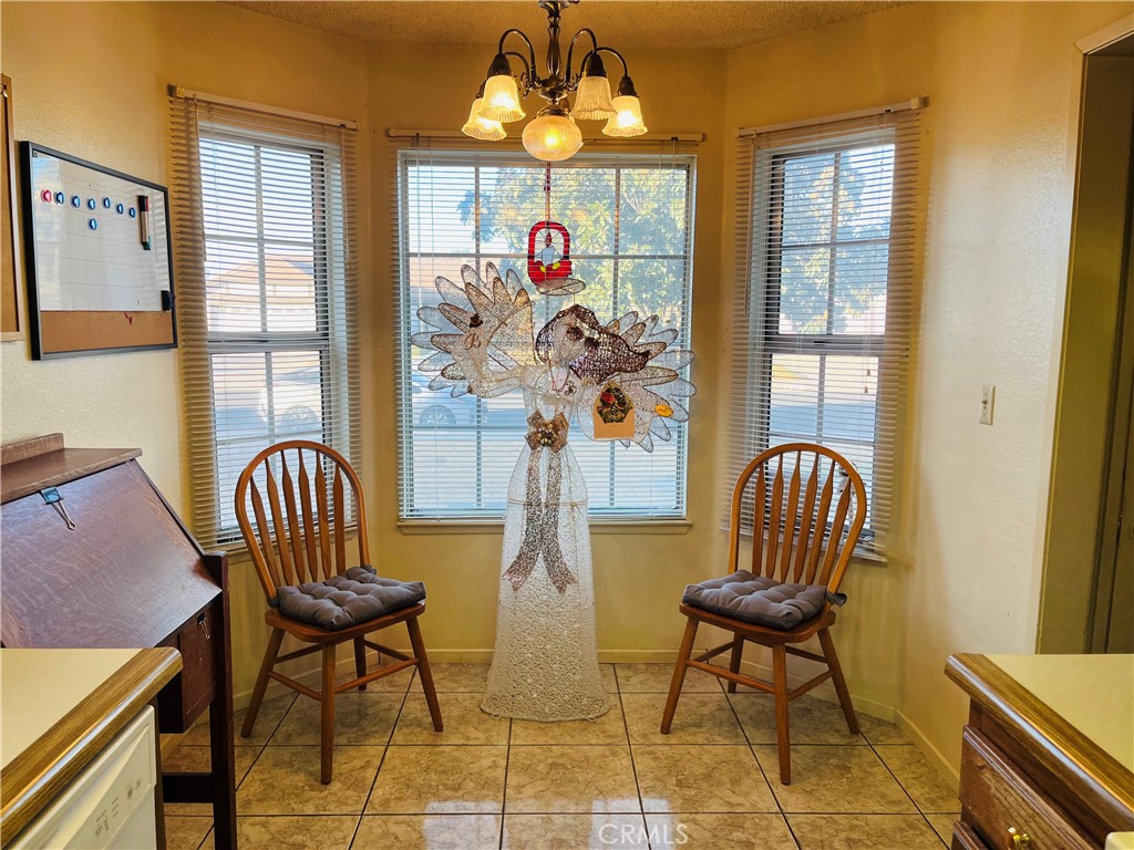 2377 Rose Avenue Hemet, CA 92545 - Photo 5 of 11