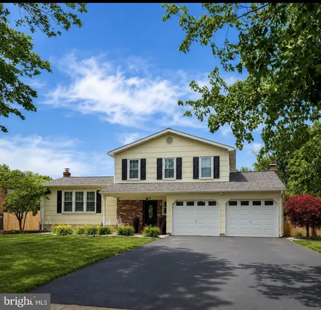 $625,000 | 4 Kristin Way, Hamilton, NJ 08690