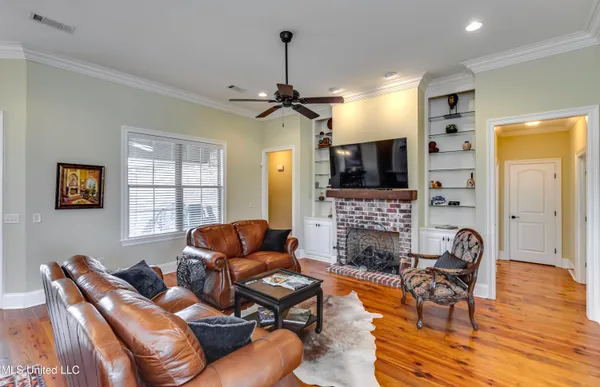 $399,000 | 158 Hampton Hills Boulevard, Canton, MS 39046