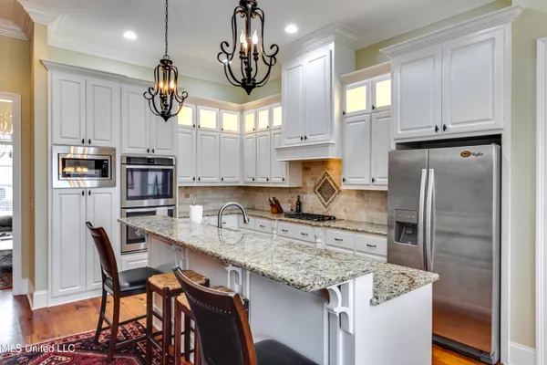 $399,000 | 158 Hampton Hills Boulevard, Canton, MS 39046