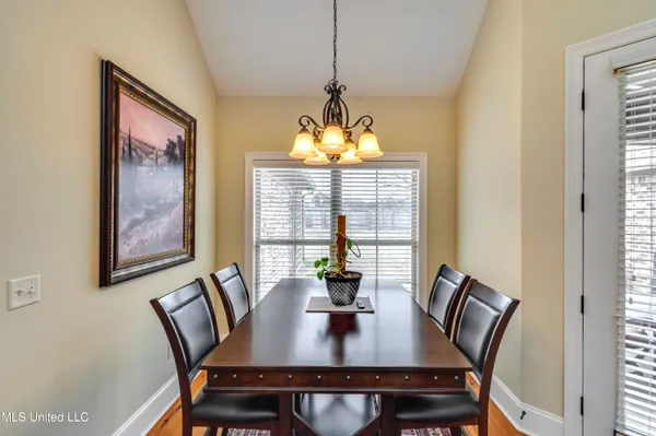 $399,000 | 158 Hampton Hills Boulevard, Canton, MS 39046